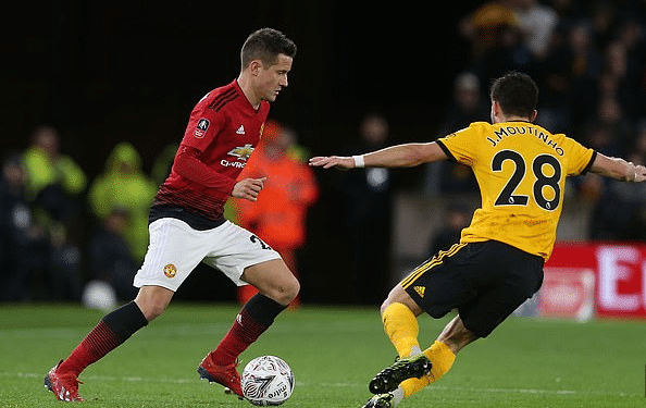 不仅依赖于 不仅依赖于