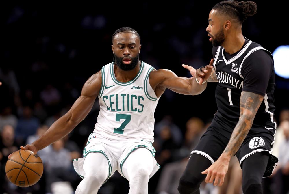 进行热身赛 进行热身赛